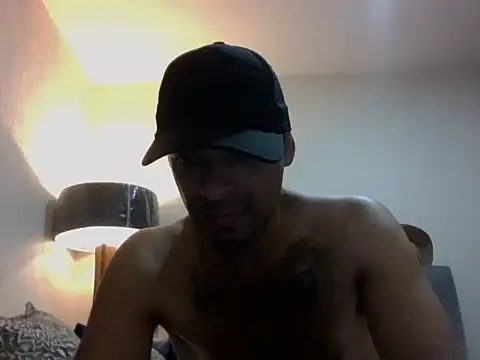 Snapshot of HardRC chatting on October 26, 2025, 5:57 am HardRC online show from October 26, 2025, 5:57 am