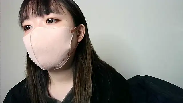 yua chan00 online show from November 20, 2025, 1:11 pm