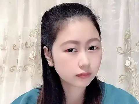 nuannuan35593 online show from December 3, 2025, 11:52 am