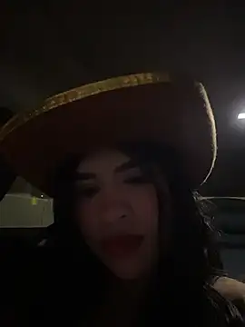 Snapshot of Tatishernandez chatting on November 1, 2025, 2:46 am Tatishernandez online show from November 1, 2025, 2:46 am