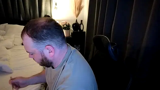 john clarisa online show from October 31, 2025, 7:53 am