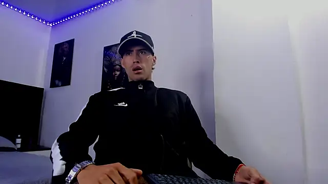 Snapshot of harold_777 chatting on November 1, 2025, 2:57 am harold 777 online show from November 1, 2025, 2:57 am