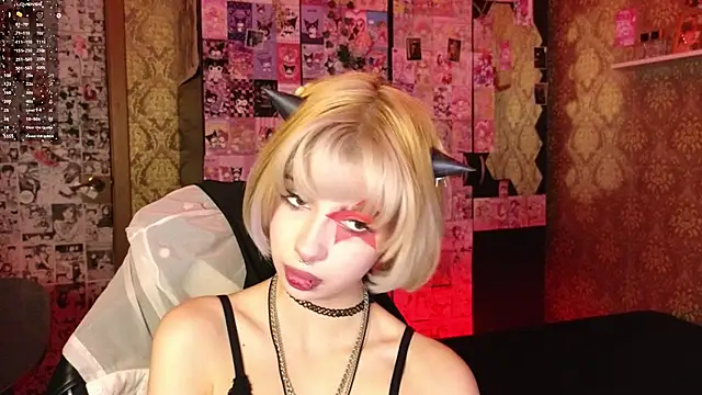 Snapshot of MissMorganMoon chatting on February 2, 2026, 11:03 pm MissMorganMoon online show from February 2, 2026, 11:03 pm