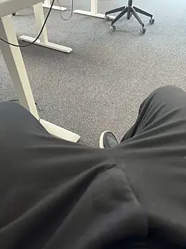 hasanka62 online show from April 29, 2026, 9:02 am