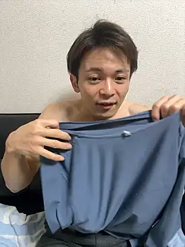 miyabi yabi online show from December 4, 2025, 2:04 pm