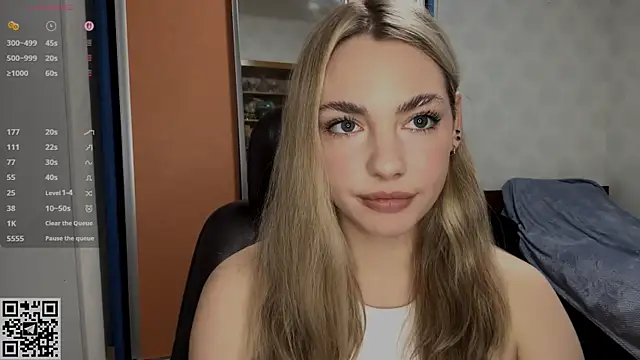 IlanaLafferty online show from December 18, 2025, 6:58 pm