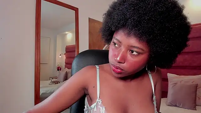 violeta ruizz online show from November 5, 2025, 11:54 am