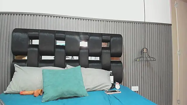 Snapshot of NhoanBrunette chatting on January 17, 2026, 2:00 pm NhoanBrunette online show from January 17, 2026, 2:00 pm