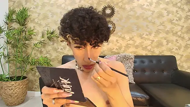 Nayla Monroee online show from January 14, 2026, 3:50 pm