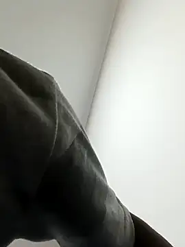 shoodly99 online show from February 15, 2026, 1:46 am