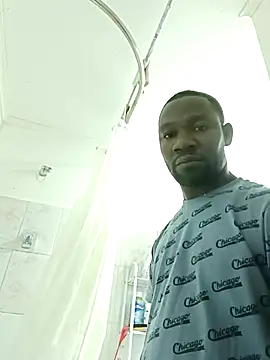 shoodly99 online show from March 6, 2026, 2:41 am