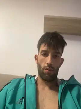 Dondeloquieras4 online show from April 11, 2026, 8:02 pm