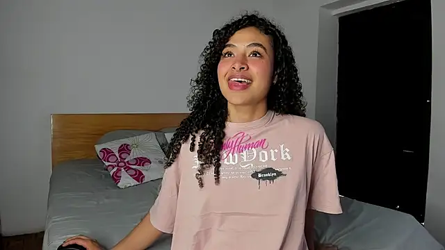 Keniia rizz online show from February 10, 2026, 9:19 pm