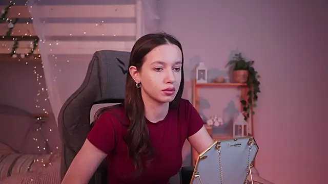 EmilyWade online show from January 14, 2026, 8:53 am