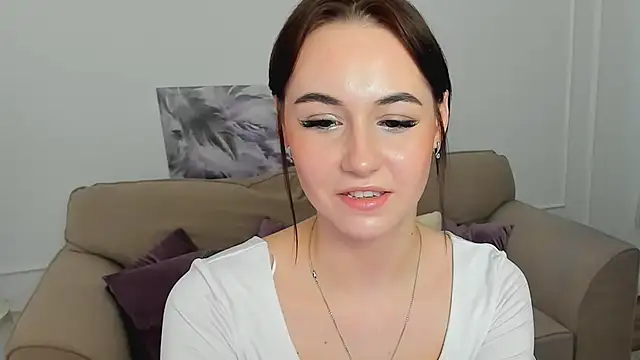 MakeYoueHappy online show from November 23, 2025, 12:05 pm