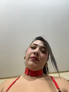 Hannahpradaa  online show from November 12, 2025, 12:05 pm