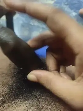 kkarish24 online show from October 27, 2025, 4:55 pm