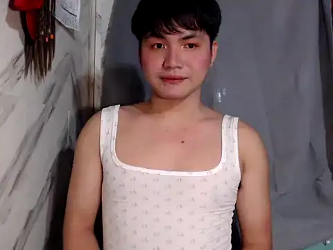 hot chieaxxx online show from November 5, 2025, 2:39 pm