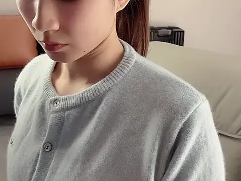 lvy-002 online show from December 5, 2025, 2:25 pm