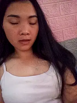 Lovebaby-love online show from November 5, 2025, 1:49 am