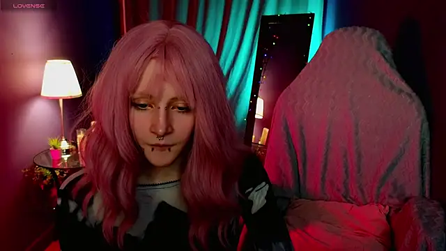 karkadeshk online show from April 1, 2026, 8:39 pm