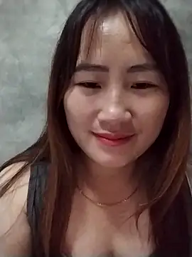 emini-xx online show from November 17, 2025, 11:16 am