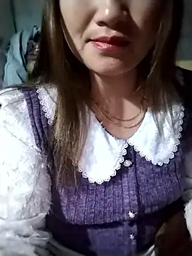 emini-xx online show from March 3, 2026, 1:39 pm