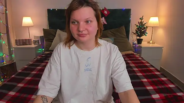 babyyullii online show from January 8, 2026, 12:07 pm