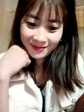 Em xinh01 online show from November 28, 2025, 8:00 pm