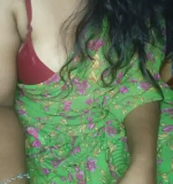 shreyareddy99 online show from November 9, 2025, 12:14 pm