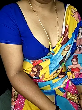 Snapshot of shreyareddy99 chatting on February 1, 2026, 12:53 am shreyareddy99 online show from February 1, 2026, 12:53 am