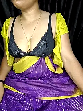 Snapshot of shreyareddy99 chatting on February 4, 2026, 12:27 am shreyareddy99 online show from February 4, 2026, 12:27 am