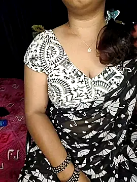 Snapshot of shreyareddy99 chatting on February 12, 2026, 11:11 pm shreyareddy99 online show from February 12, 2026, 11:11 pm