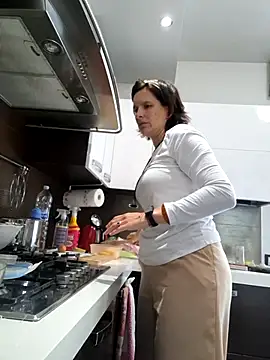 Piediniecollant online show from November 8, 2025, 1:33 pm