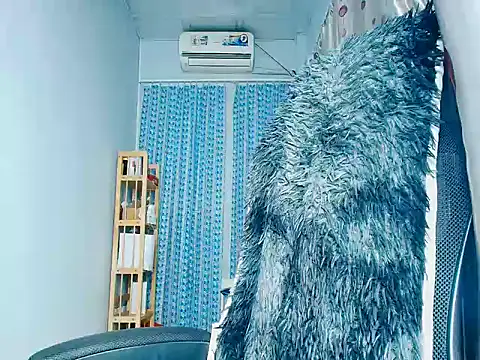 Fiona1010 online show from February 28, 2026, 11:17 pm