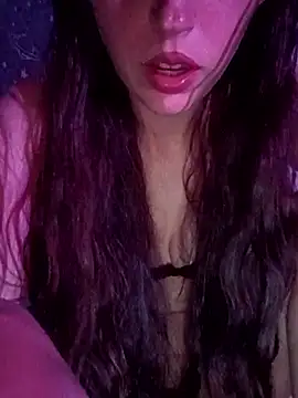 Heavenlyangelforever online show from March 16, 2026, 4:07 am