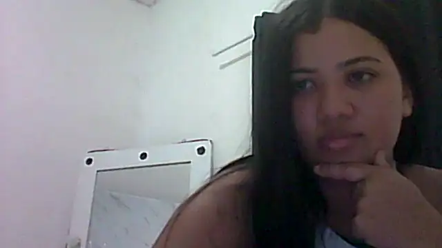 morenahhwy online show from November 26, 2025, 12:11 am