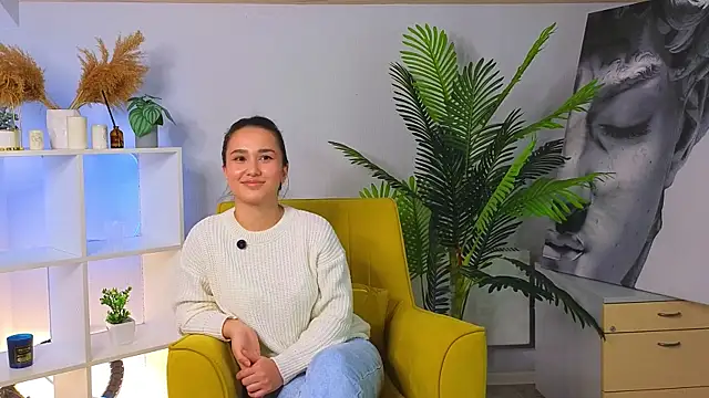 Snapshot of DianVolpe chatting on October 28, 2025, 11:58 am DianVolpe online show from October 28, 2025, 11:58 am