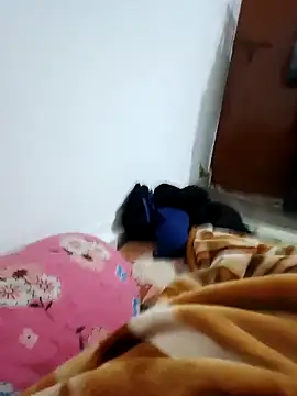 Laal Parilove online show from January 16, 2026, 7:18 pm