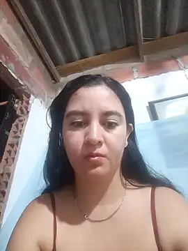 Snapshot of Camila-Valverde chatting on November 21, 2025, 12:26 pm Camila-Valverde online show from November 21, 2025, 12:26 pm