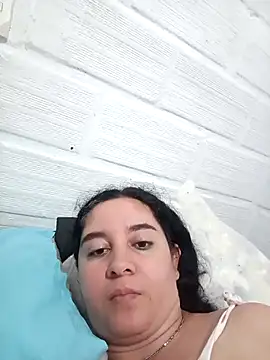 Snapshot of Camila-Valverde chatting on February 23, 2026, 3:04 am Camila-Valverde online show from February 23, 2026, 3:04 am