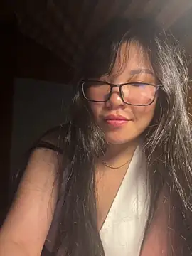 heodat-sexx online show from February 15, 2026, 9:44 pm