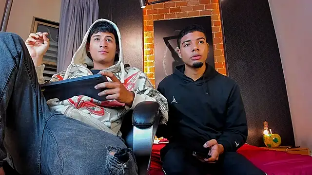 Snapshot of Jack_and_Joes chatting on November 12, 2025, 3:07 am Jack and Joes online show from November 12, 2025, 3:07 am