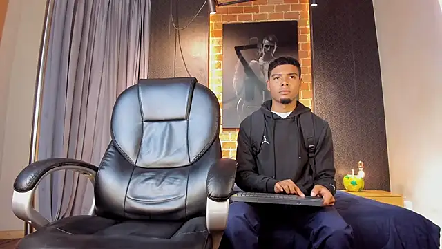 Snapshot of Jack_and_Joes chatting on December 3, 2025, 3:03 am Jack and Joes online show from December 3, 2025, 3:03 am