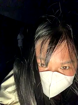 huttonmay358 online show from November 30, 2025, 3:10 am