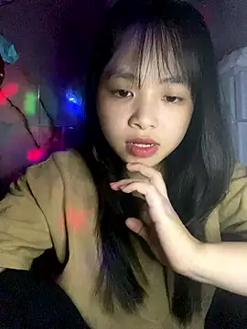 Snapshot of Tina-Marie chatting on November 2, 2025, 4:42 pm Tina-Marie online show from November 2, 2025, 4:42 pm