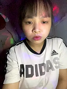 Snapshot of Tina-Marie chatting on November 12, 2025, 4:51 pm Tina-Marie online show from November 12, 2025, 4:51 pm