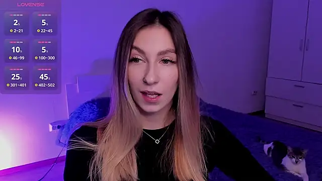 Alexis Winx online show from November 29, 2025, 7:50 pm