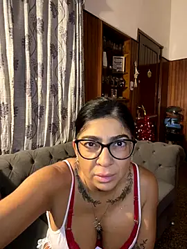 solmorochia online show from December 16, 2025, 12:59 am