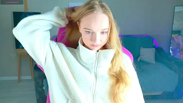 Shawty Mia online show from December 4, 2025, 2:04 pm